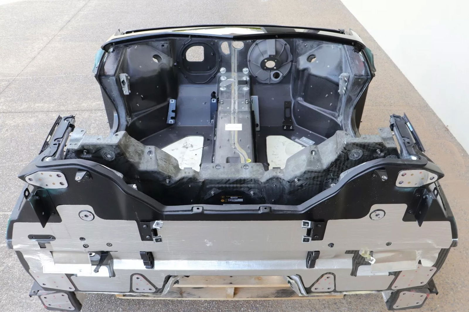 Need A New Lamborghini Aventador Roadster Tub? Today Is Your Lucky Day